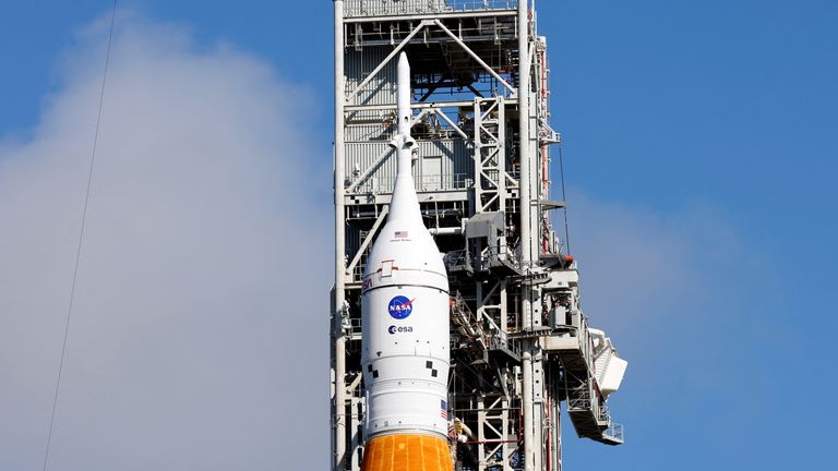 NASA&#39;s next-generation moon rocket, the Space Launch System (SLS) rocket with the Orion crew capsule, stands at launch complex 39-B as preparations continue for the Artemis 1 mission