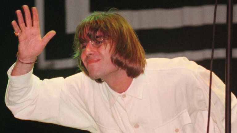 
Add to lightbox
Knebworth Oasis/8
Liam Gallagher waves at the audience during the Oasis concert at Knebworth in Hertfordshire tonight (Sat) Photo by Stefan Rousseau/PA.
Read less
Picture by: Stefan Rousseau/PA Archive/PA Images
Date taken: 10-Aug-1996