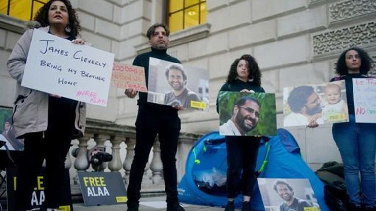 Mona Seif (left), the sister of writer Alaa Abd el-Fattah, a British-Egyptian activist imprisoned in Egypt, at a sit-in outside the Foreign Office in London. Picture date: Tuesday October 18, 2022.