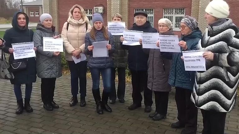 Women begging President Putin to provide better support for mobilised troops. 