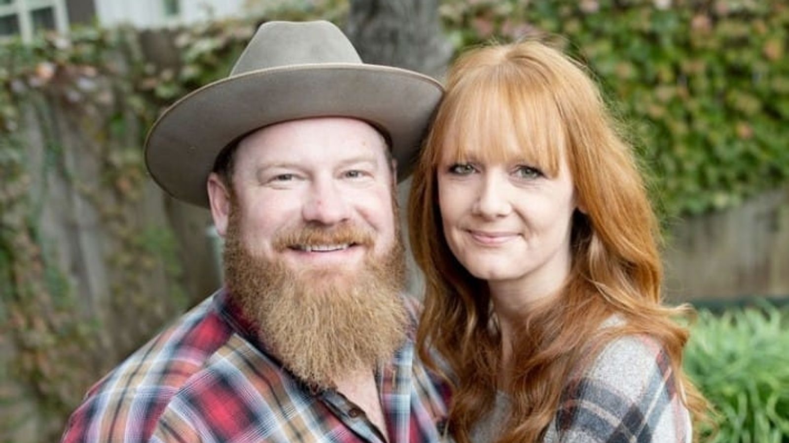 Jake Flint: US country star, 37, dies just hours after getting married