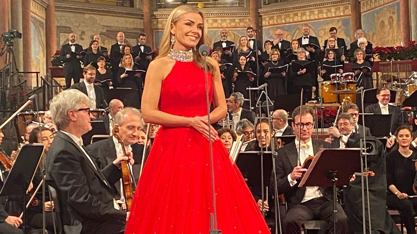 Katherine Jenkins' lost dress turns up minutes before performing in Pope Francis's Christmas concert