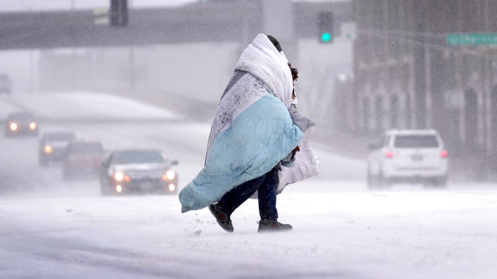 US bomb cyclone: Nine people dead as temperatures plummet as low as -45C