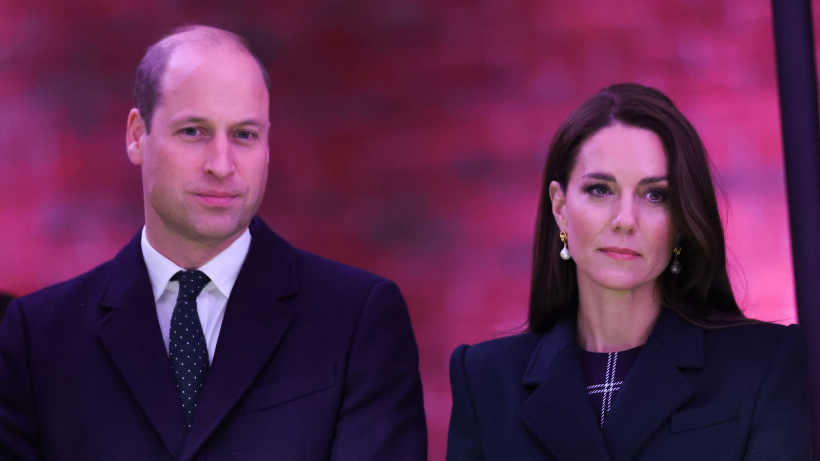 William and Kate arrive in US as prince distances himself from race row