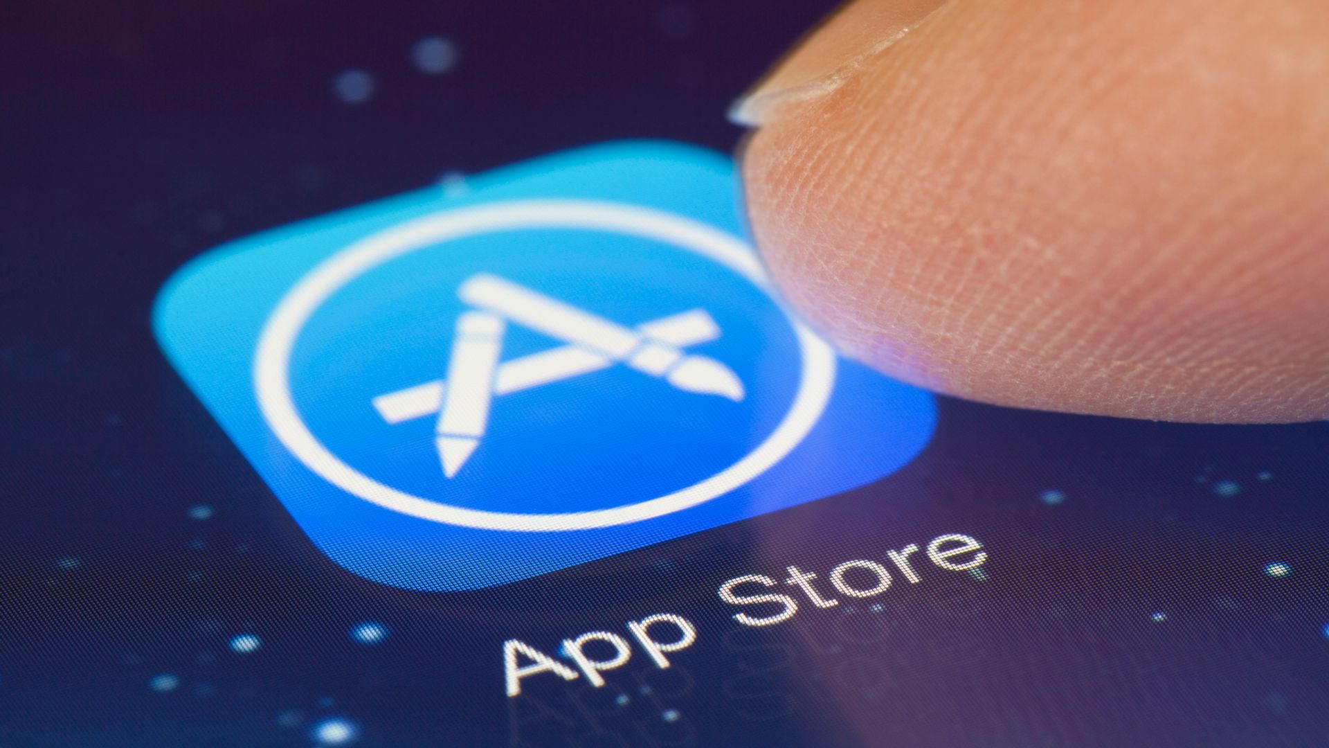Apple users could get 'significant' compensation say lawyers, after tech firm loses ruling