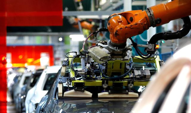 UK manufacturing sector shrinks for 17th month in a row - Vimarsana News