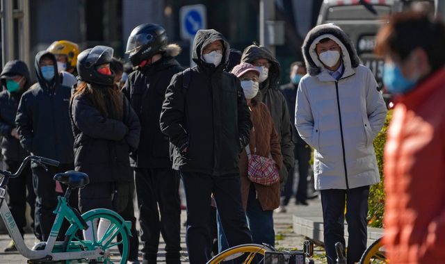 Lifting of lockdowns in major Chinese cities signals shift in COVID stance after wave of protests - Vimarsana News