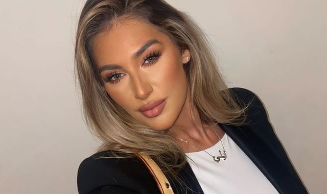 Merseyside pub shooting: Woman shot dead on Christmas Eve named as 26-year-old Elle Edwards - Vimarsana News