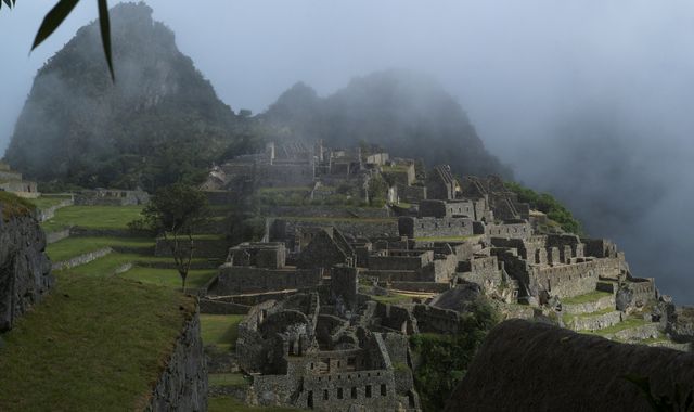 Peru: Protests leave 'thousands of tourists stranded' in gateway city to Machu Picchu - Vimarsana News