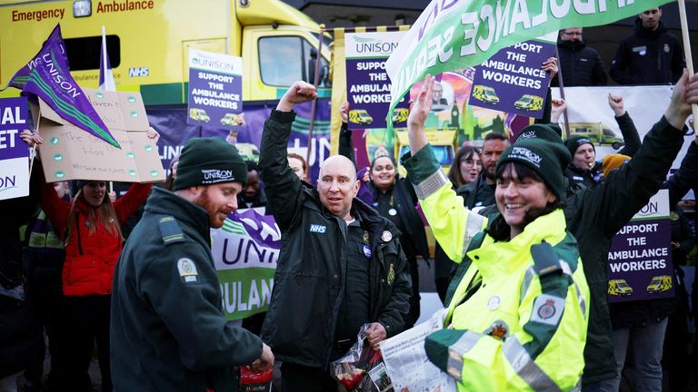 Ambulance workers go on strike, amid a dispute with the government over wages, outside NHS London Ambulance Service in London, Britain December 21, 2022. REUTERS/Henry Nicholls