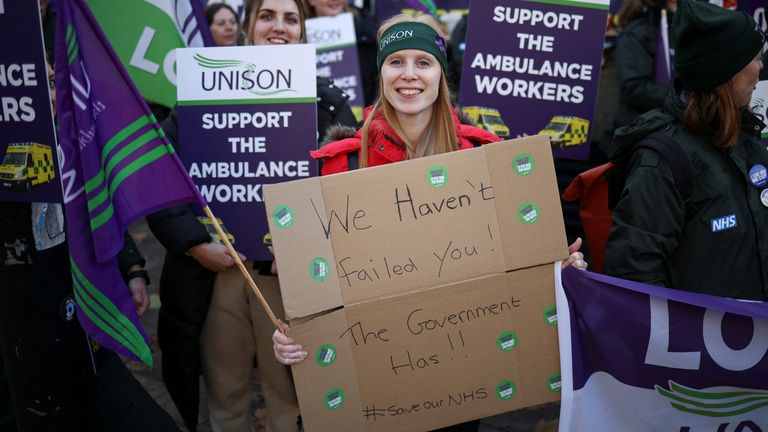 Ambulance workers take part in a strike, amid a dispute with the government over pay, outside NHS London Ambulance Service in London, Britain December 21, 2022. REUTERS/Henry Nicholls
