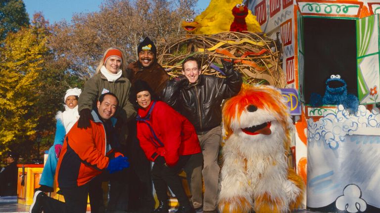 Alan Muraoka, Alison Bartlett, Sonia Manzano, Roscoe Orman and Bob McGrath with Muppet characters on the Sesame Street Workshop float at the 75th Annual Macy&#39;s Thanksgiving Day Parade in New York City on November 22, 2001. Photo Credit: Henry McGee/MediaPunch /IPX