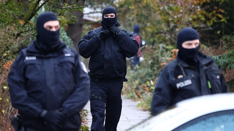 German police raids target group suspected of far-right plot to overthrow government