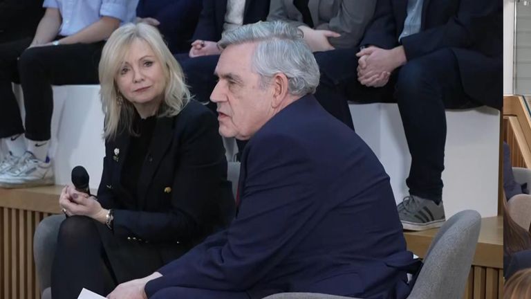 Gordon Brown says Labour&#39;s plan for further devolution will pose a different kind of problem for the SNP
