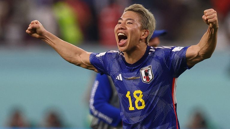 Soccer Football - FIFA World Cup Qatar 2022 - Group E - Japan v Spain - Khalifa International Stadium, Doha, Qatar - December 1, 2022 Japan&#39;s Takuma Asano celebrates qualifying for the knockout stages REUTERS/Paul Childs