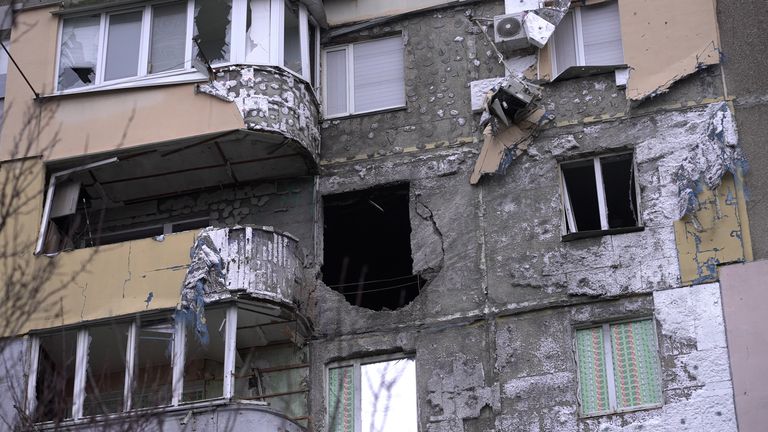 Damage to a residential building in Kherson 