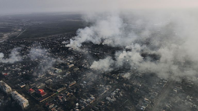 Smoke billows after Russian attacks in the outskirts of Bakhmut, Ukraine
PIC:AP