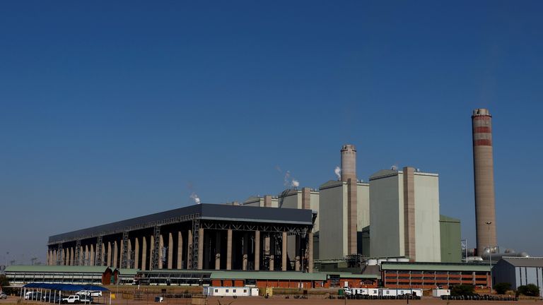 Una vista panorámica de la central eléctrica de carbón Medupi de Eskom cerca de Lephalale en la provincia de Limpopo, Sudáfrica, el 30 de mayo de 2022. Reuters/Siphiwe Sibeko