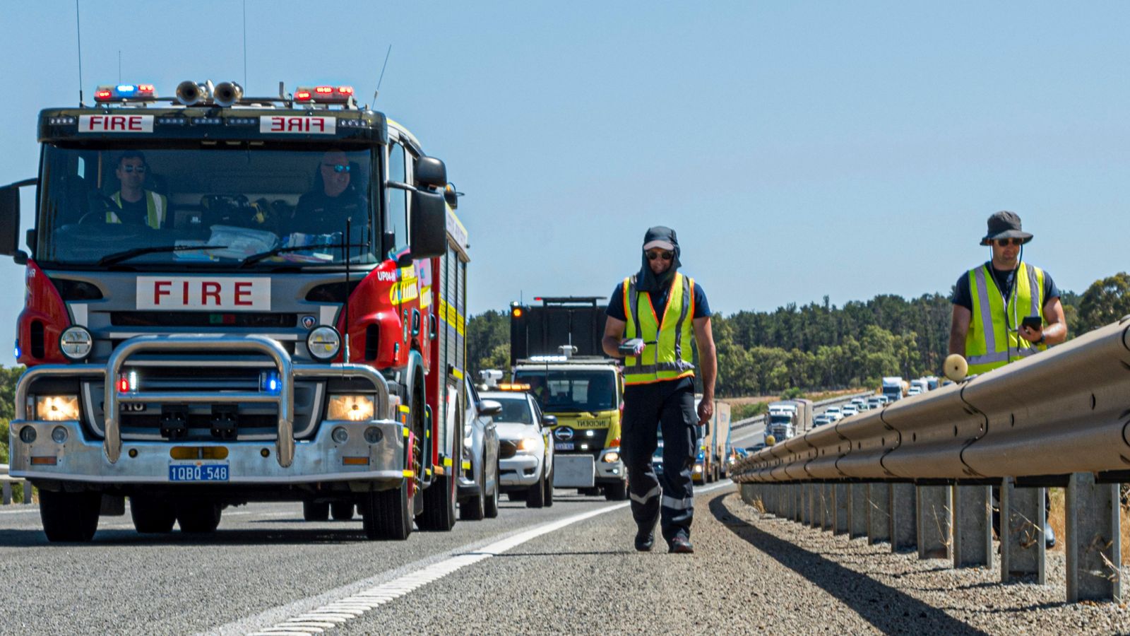 Rio Tinto apologises for losing radioactive capsule as authorities scramble to find it