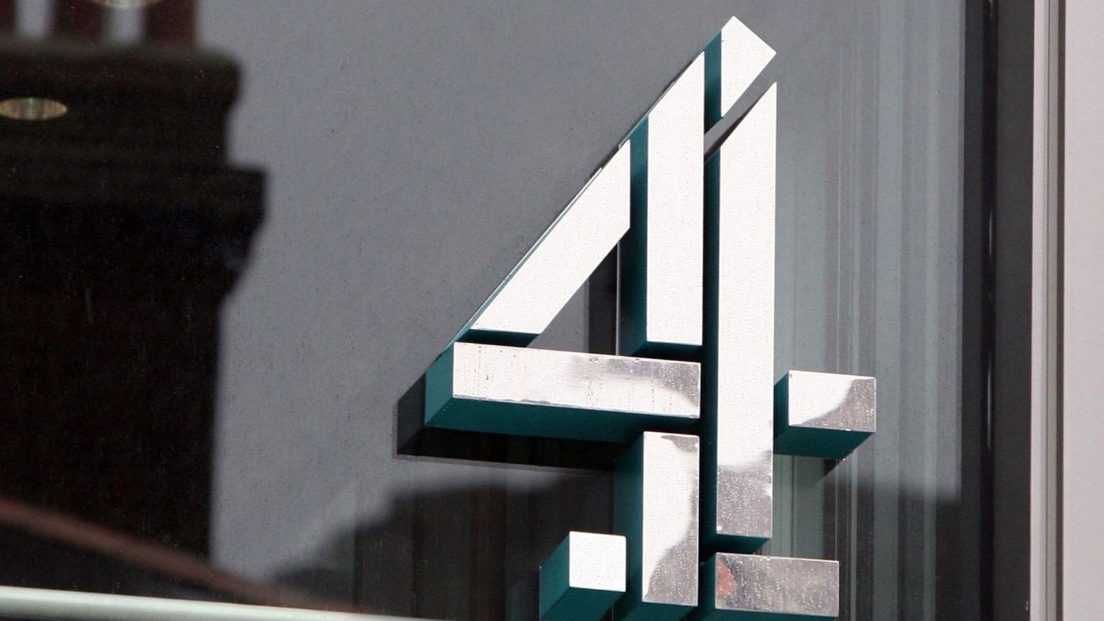 Plans to privatise Channel 4 to be scrapped by Culture Secretary Michelle Donelan, reports suggest