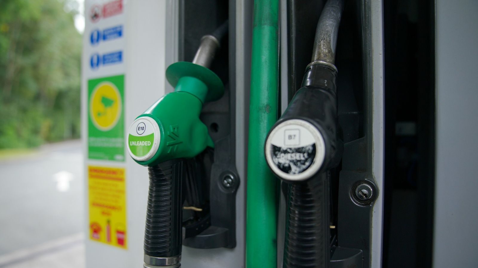 Inflation eases slightly to 10.5% from 10.7% the previous month due to cheaper fuel and clothes, official figures show