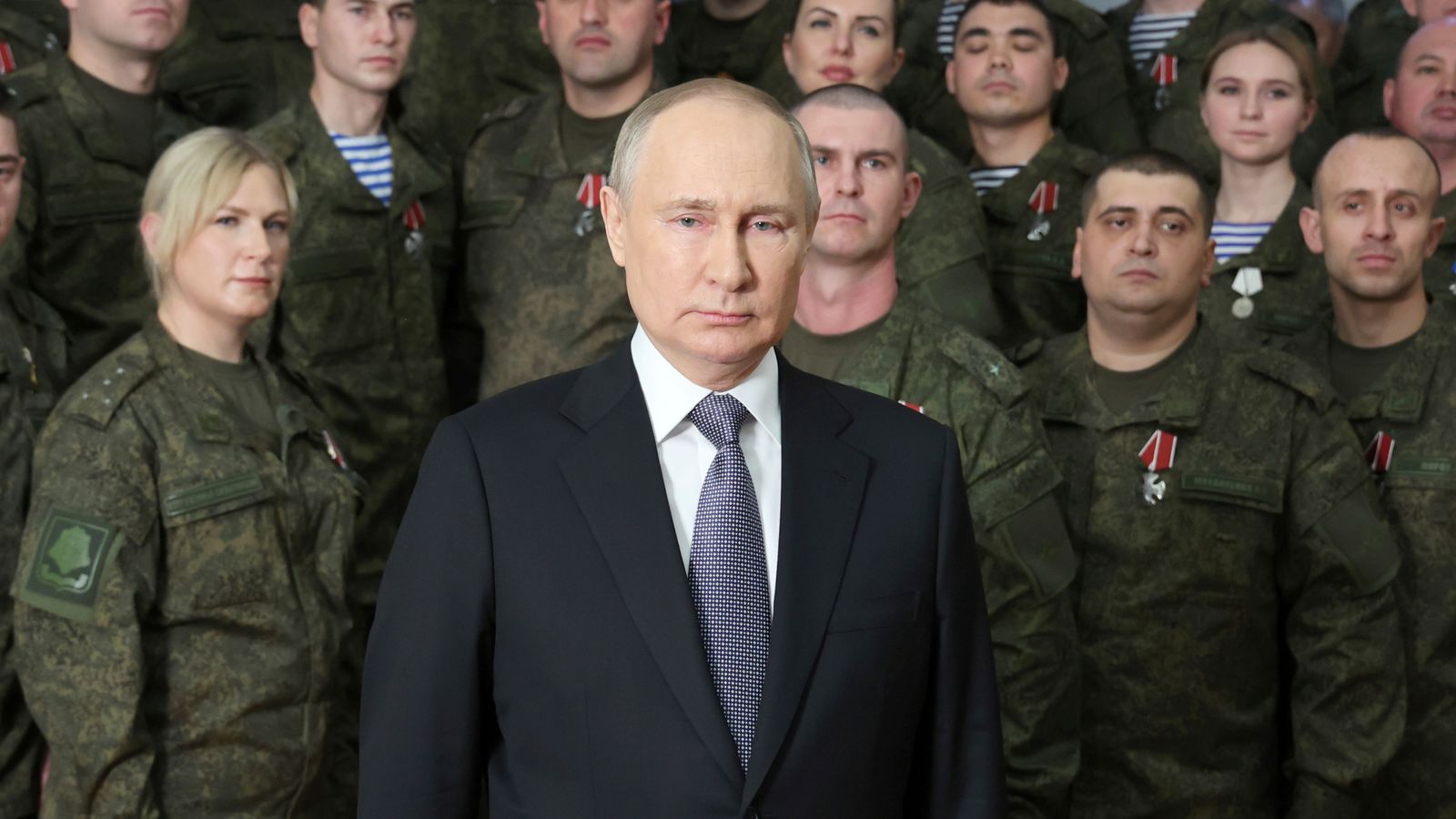 vladimir putin takes aim at the west in new year speech