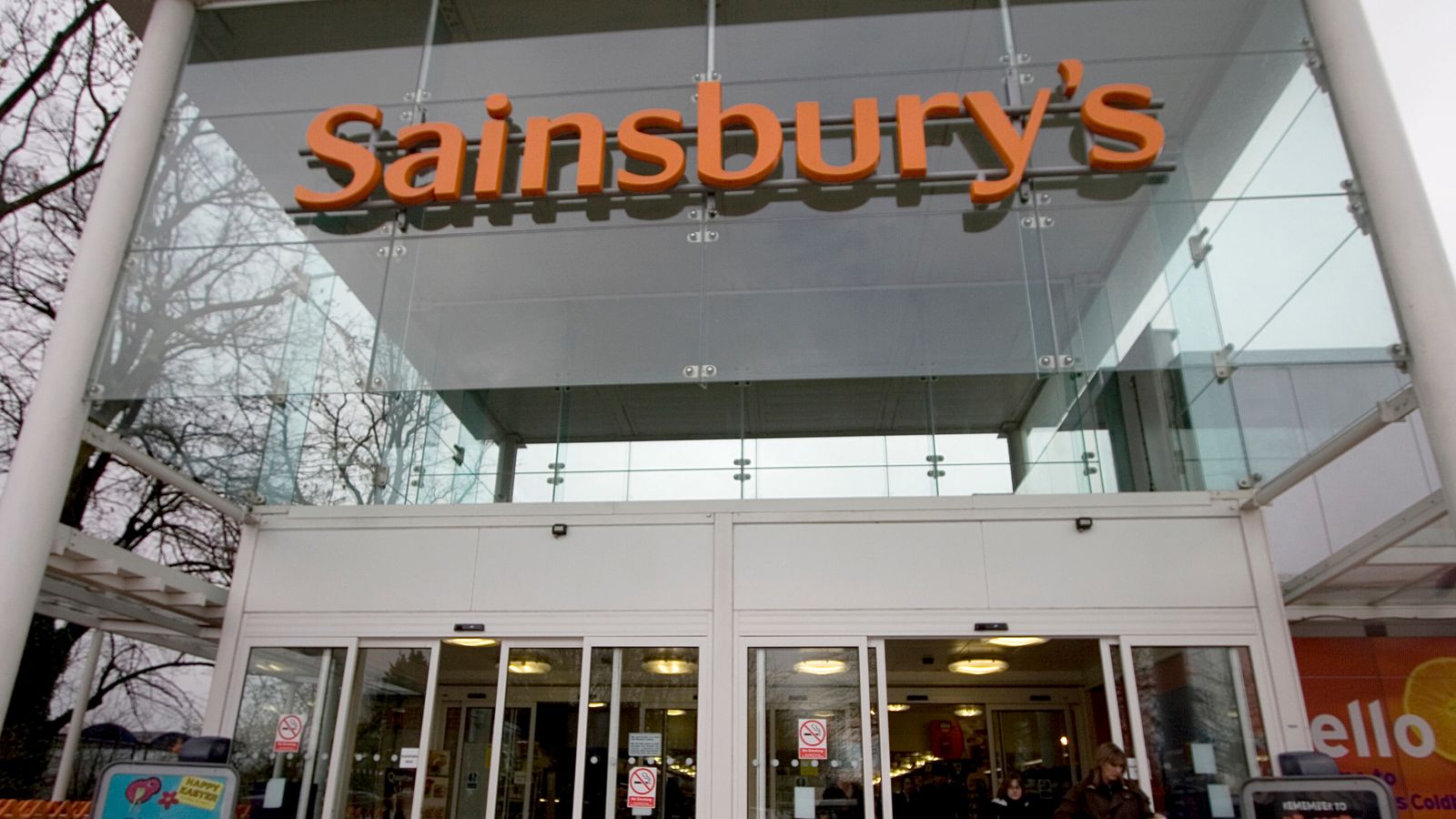 Sainsbury's to close two Argos depots in move that leaves 1,400 jobs at risk