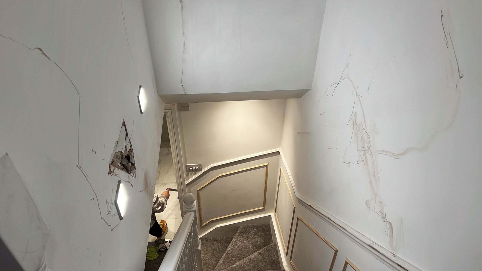 Bournemouth man says delivery men 'abandoned sofa stuck on staircase