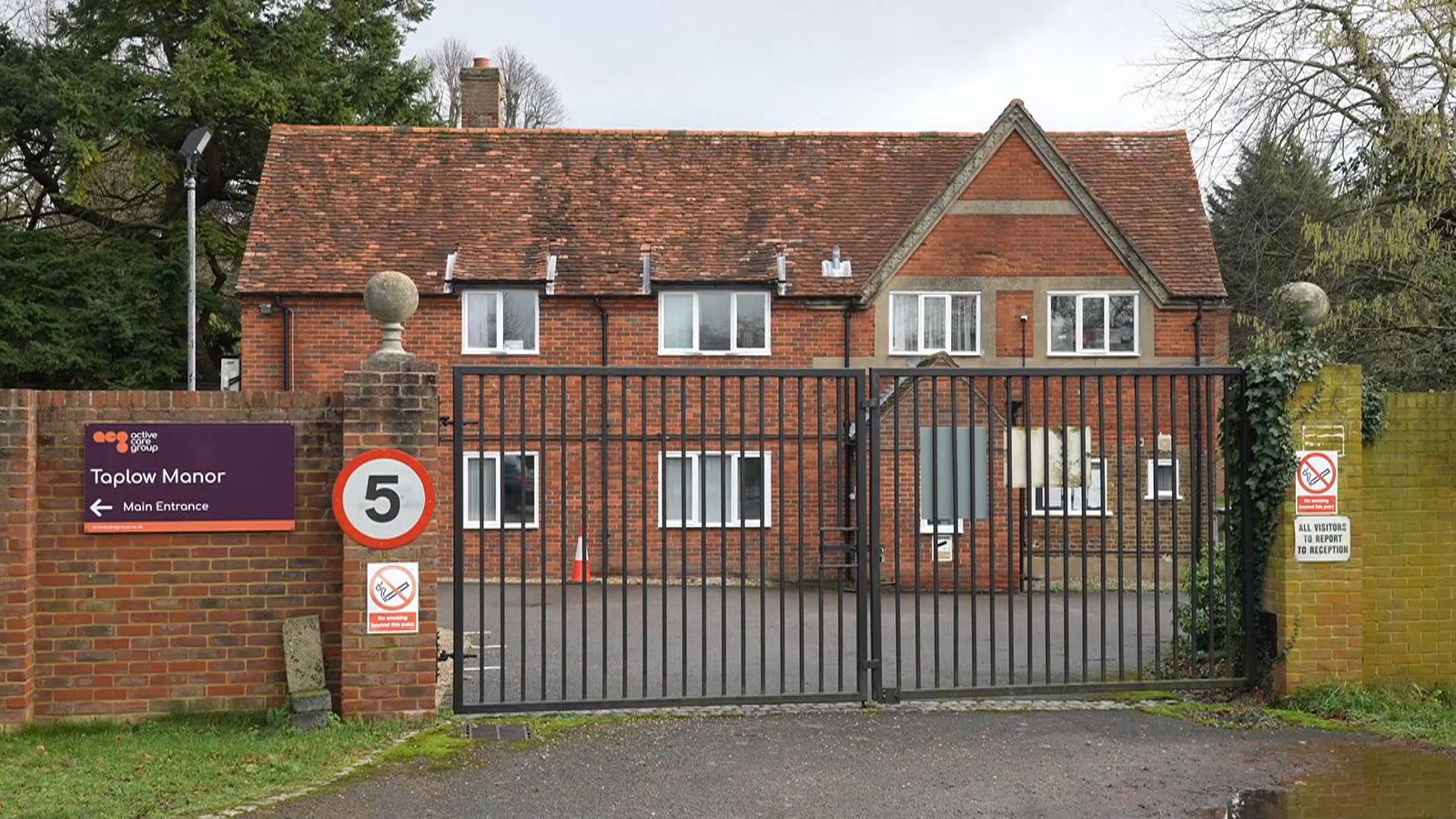 Taplow Manor: Mental health unit that treated young people 'worse than ...