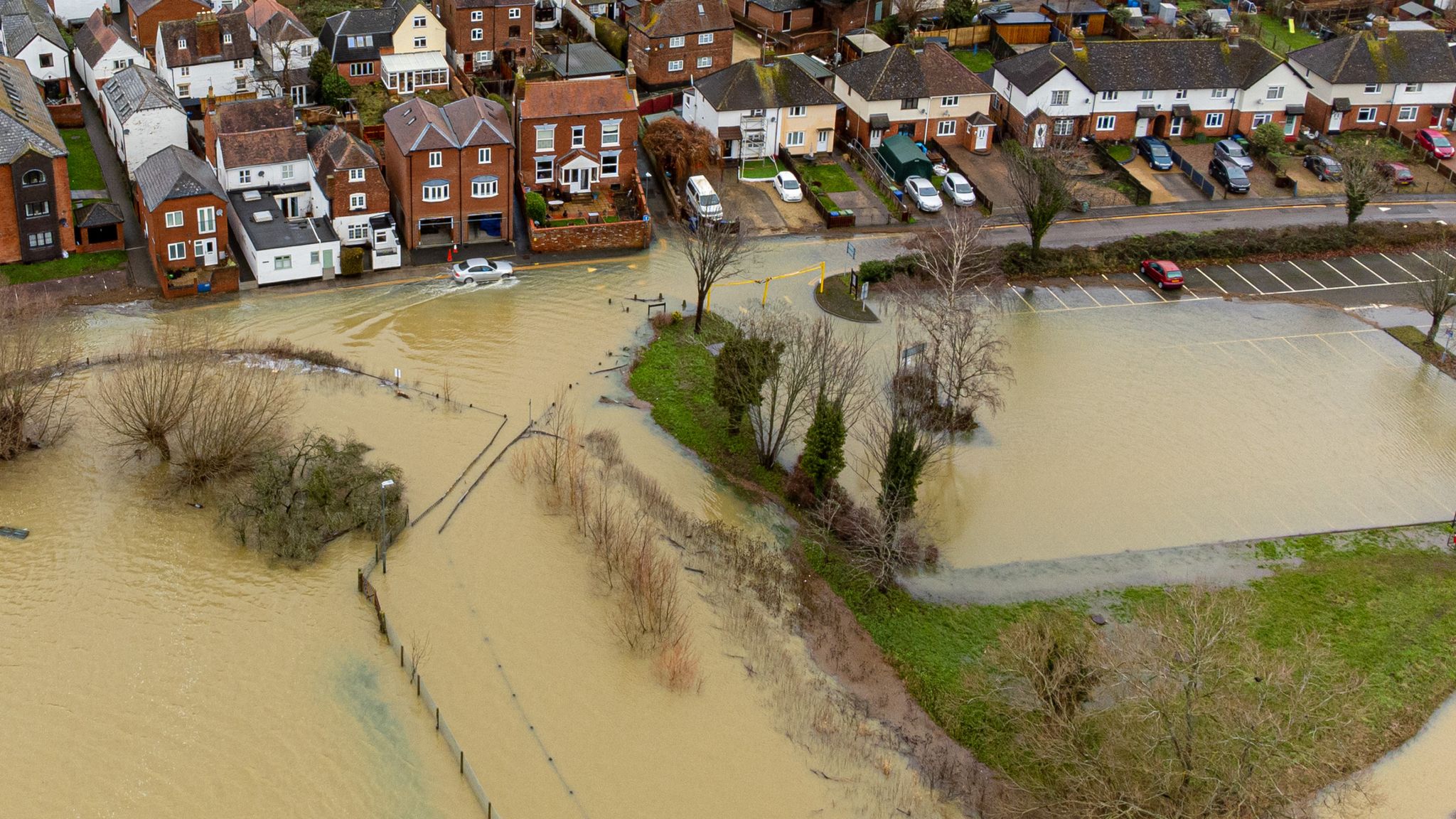 UK Weather Yellow Warning For Snow Extended To London And South East   Skynews Flooding Tewkesbury 6024587 