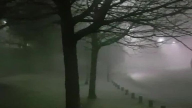 Freezing fog in west London
