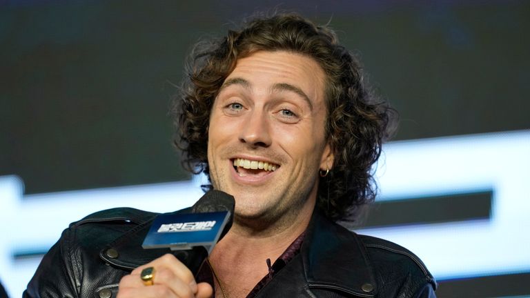 Aaron Taylor-Johnson parle de la promotion de Bullet Train à Séoul, en Corée du Sud, en 2022. Photo : AP/Lee Jin-man