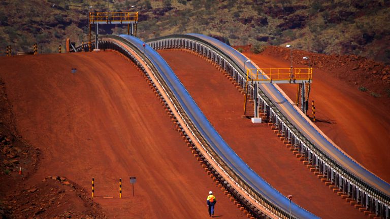 An investigation will look at the handling of the gauge and capsule at the mine site