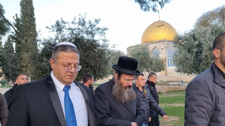 Itamar Ben-Gvir visits Temple Mount
