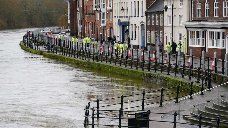 Flood defenses are installed at Bewdley, Worcestershire, after persistent rain resulted in flood warnings along the river Severn.  The Met Office has issued warnings for heavy rains and floods, falling heaviest in western areas but causing wet and windy conditions all over the country.  Picture date: Tuesday January 10, 2023.
