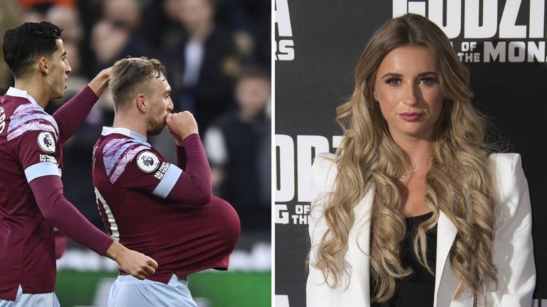 West Ham&#39;s Jarrod Bowen celebrates with a double for West Ham against Everton day after his girlfriend Dani Dyer announces she is pregnant with twins