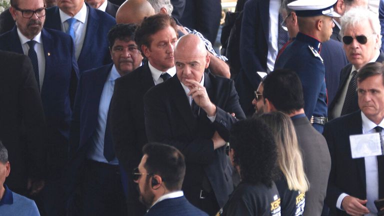 FIFA President Gianni Infantino during Pele&#39;s wake at the Vila Belmiro stadium 