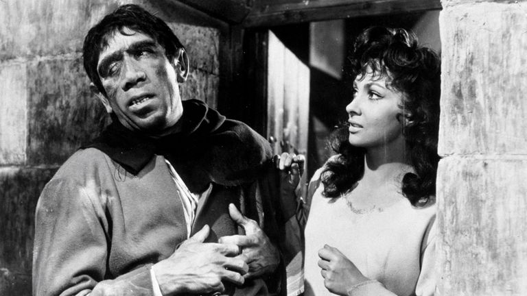 Lollobrigida with Anthony Quinn in Hunchback Of Notre Dame in 1957. Pic: Snap/Shutterstock