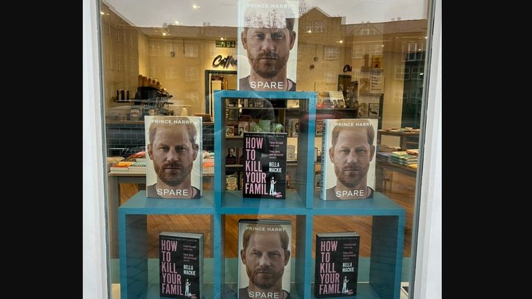 Bert&#39;s Books in Swindon has made a cheeky window display putting Prince Harry&#39;s Spare next to Bella Mackie&#39;s book How to Kill Your Family. Pic: Bert&#39;s Books/Twitter
