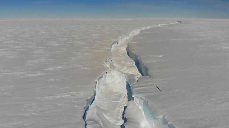 Iceberg breaks off from Antarctica ice shelf