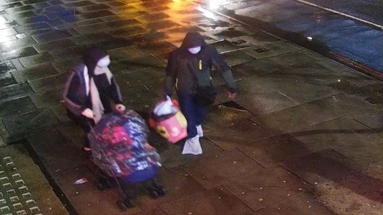 CCTV of the couple on Whitechapel Road. PIC: Metropolitan Police