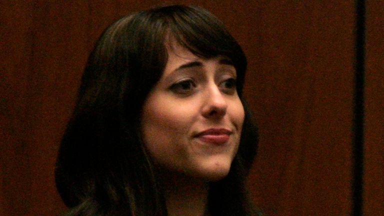 Nicole Spector testifies at her father's murder trial in 2007.Image: Associated Press