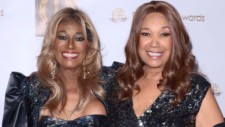 Bonnie (l) and Anita Pointer are pictured at an awards ceremony in California in 2019. Pic: AP