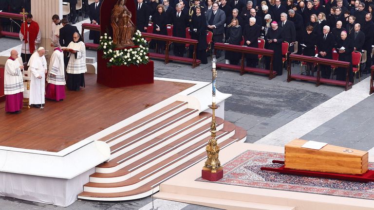 Pope Francis attends the funeral of former Pope Benedict, in St. Peter&#39;s Square at the Vatican, January 5, 2023. REUTERS/Guglielmo Mangiapane