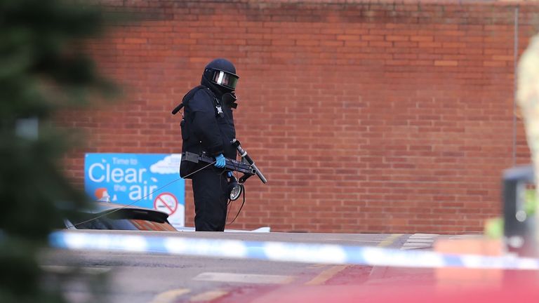 A bomb disposal unit at St James&#39;s Hospital, Leeds, where patients and staff were evacuated from some parts of the building following the discovery of a suspicious package outside the Gledhow Wing, which houses the majority of its maternity services including the delivery suite. A 27-year-old man from Leeds has been arrested in connection with the matter. Picture date: Friday January 20, 2023.