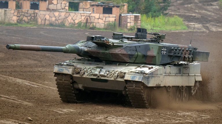 Leopard tank 2017
