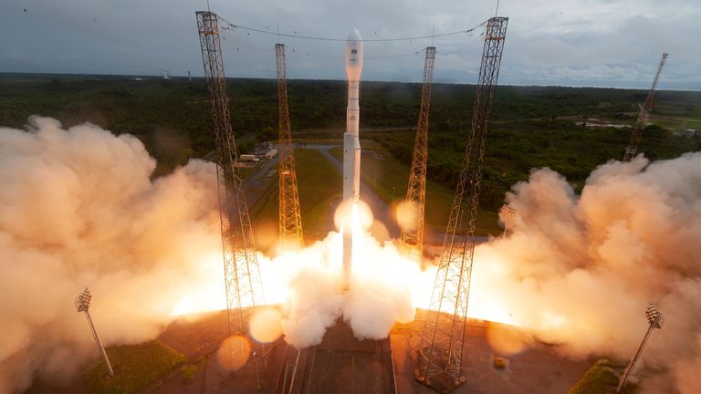 Toit PortiqueESA’s new Vega-C rocket lifted off for its inaugural flight VV21 at 15:13 CEST/13:13 UTC/10:13 local time from Europe’s Spaceport in French Guiana. With new first and second stages and an uprated fourth stage, Vega-C increases performance to about 2.3 t in a reference 700 km polar orbit, from the 1.5 t capability of its predecessor, Vega. For flight VV21, Vega-C’s payload is LARES-2, a scientific mission of the Italian space agency ASI and six research CubeSats from France, Italy an
