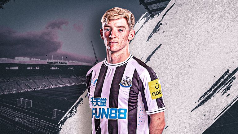 Newcastle have signed Anthony Gordon from Everton