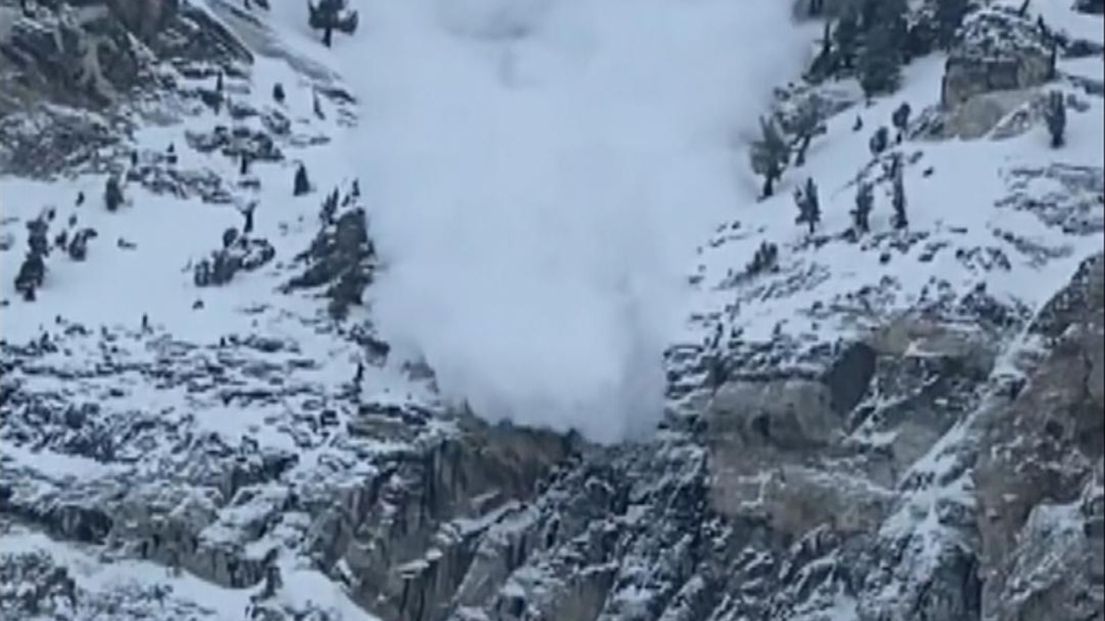 Us Officials Trigger Avalanche Along Utah Road Us News Sky News Us Officials Trigger Avalanche Along Utah Road Us News Sky News