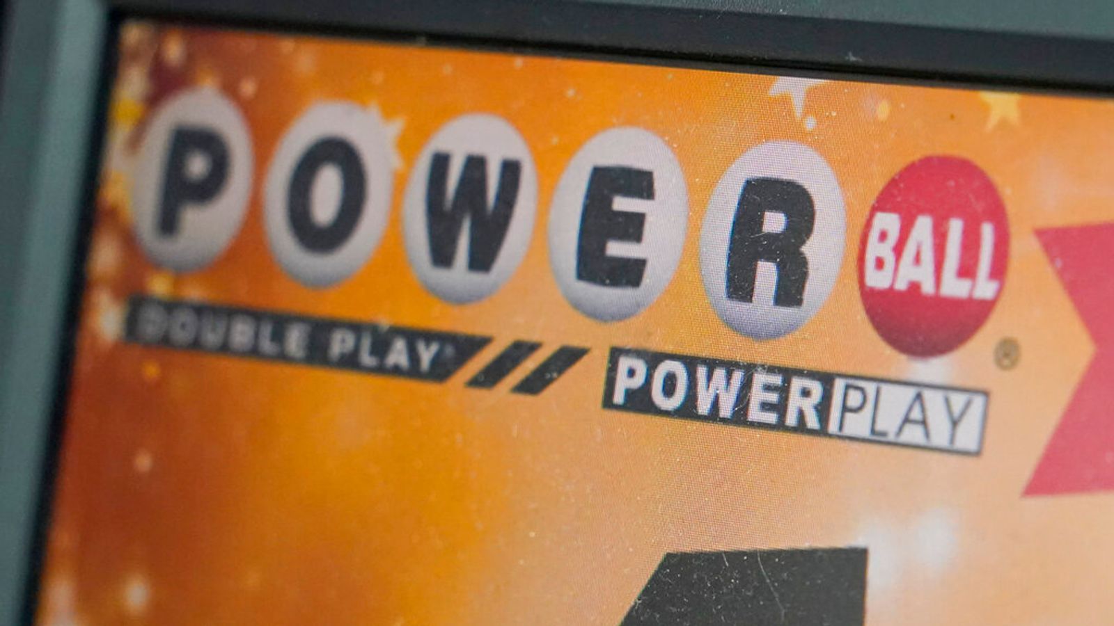 Lottery winner scoops bn jackpot - third-biggest prize in the Powerball's history